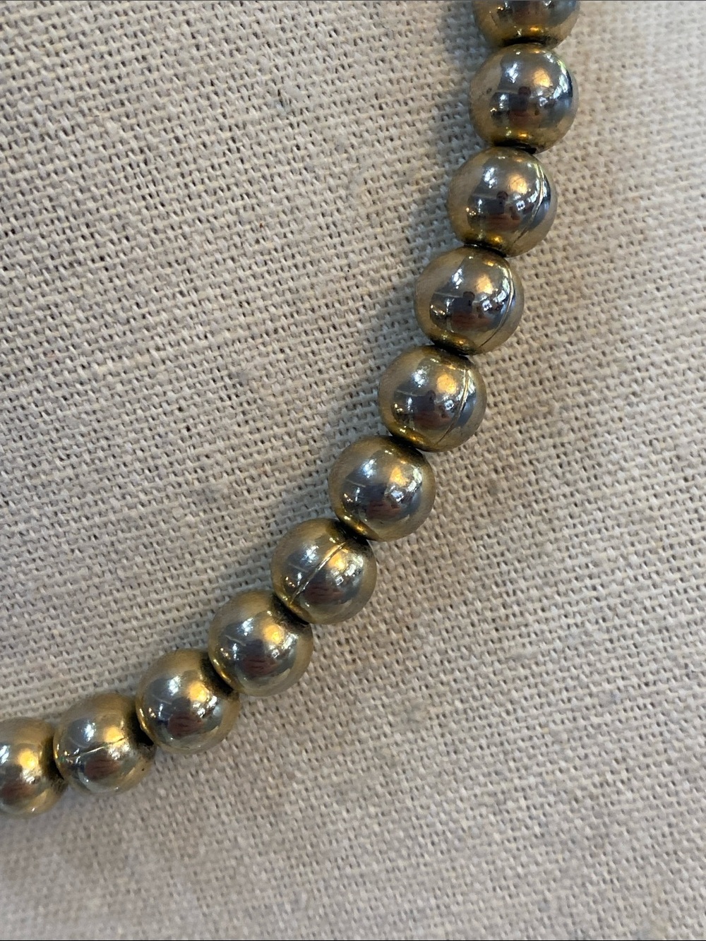 Vintage beaded ball necklace - Picture 6 of 6